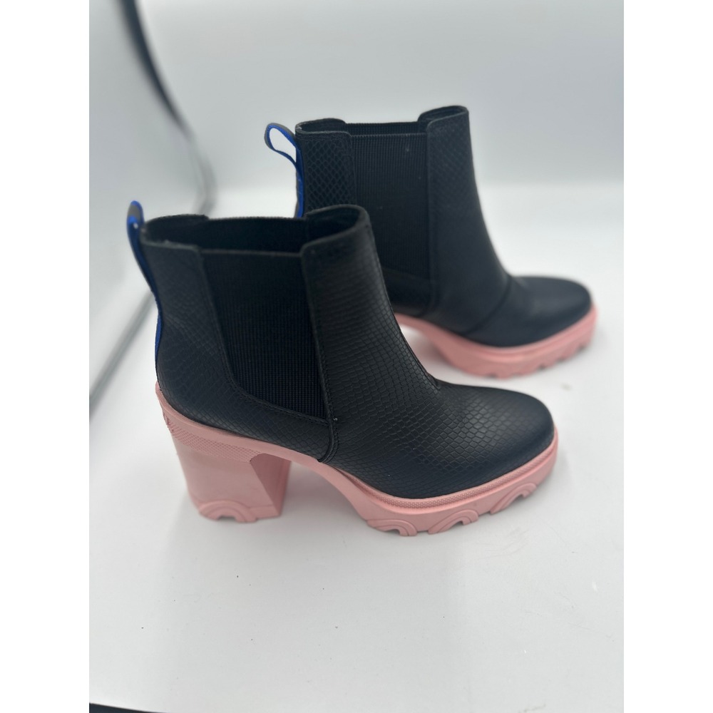Sorel Brex Boot Chelsea Black Snake Pink Lug Sole Block Heel NL4349-010 Size 7